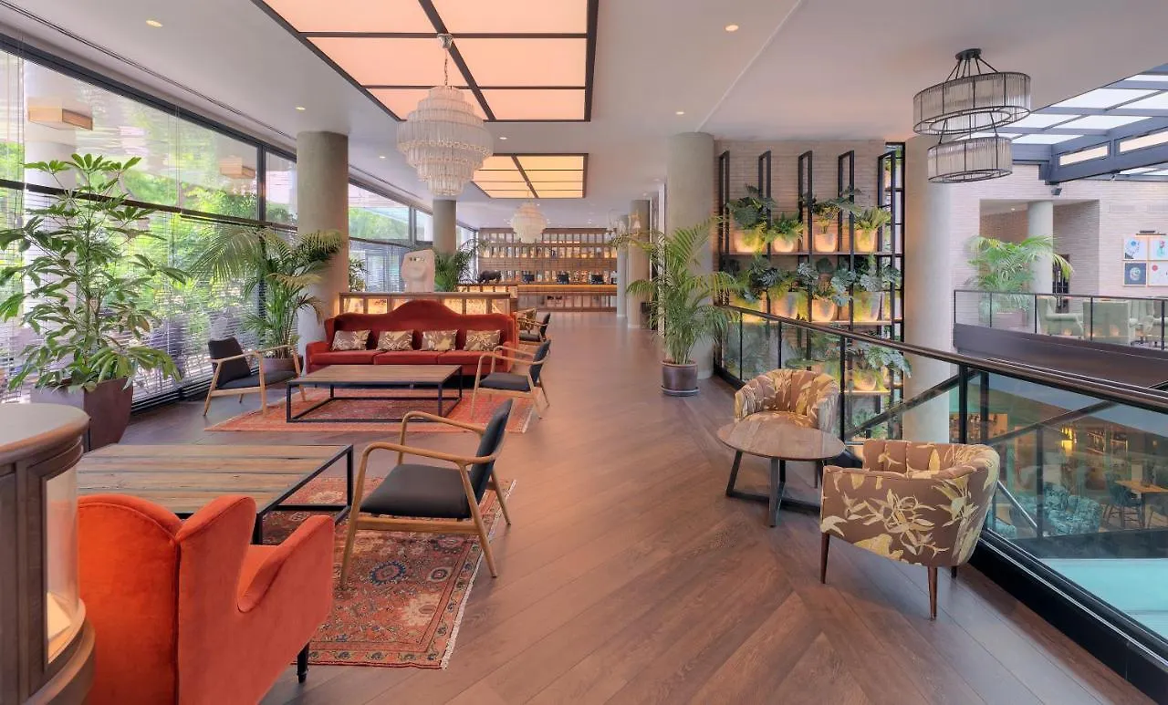 H10 Marina Barcelona Hotel